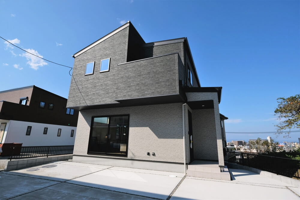 Noir etgris（ノアール・エ・グリ）／大分市の新築建売住宅